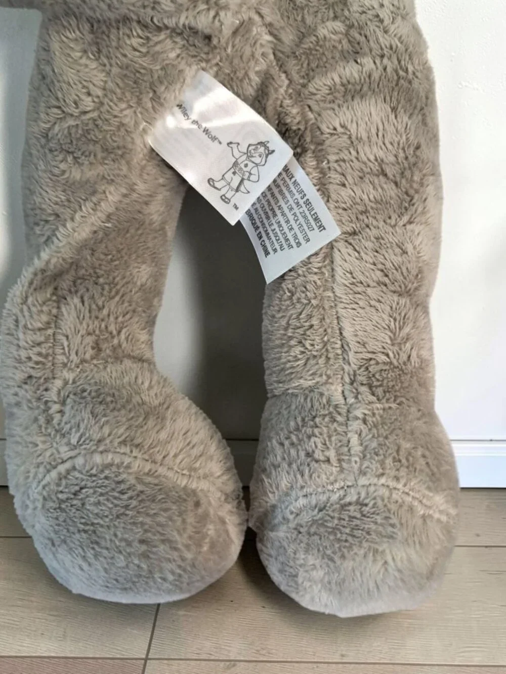 Great Wolf Lodge Violet Wolf Plush Stuffed Animal Toy Gray Pink Bow Fiesta NWT